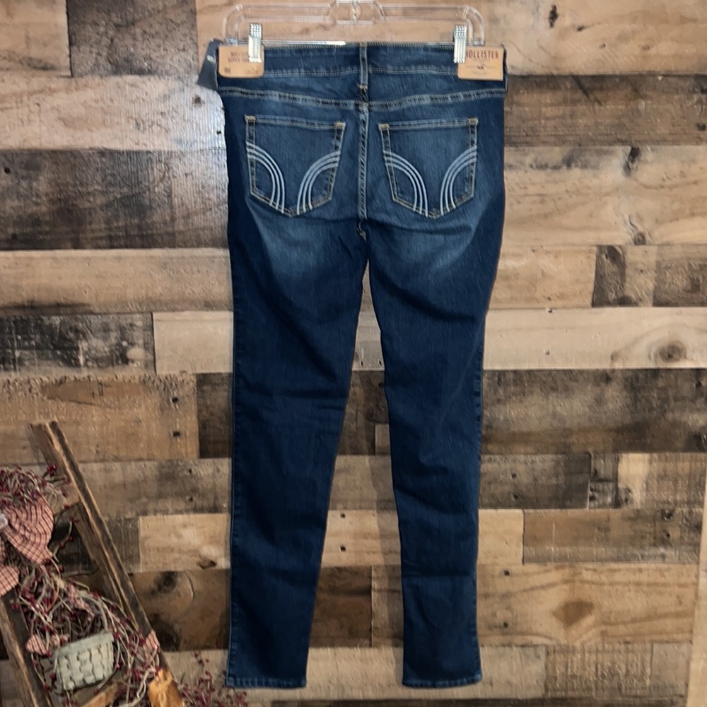 Hollister Super Skinny NWT Women’s Jeans Size 9R